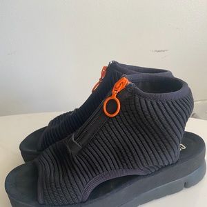 Camper shoes size 38 (US 7-1/2)